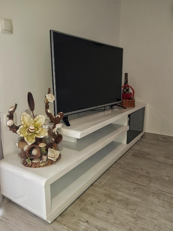 Apartman Nela Apartment Kastel Sucurac ภายนอก รูปภาพ