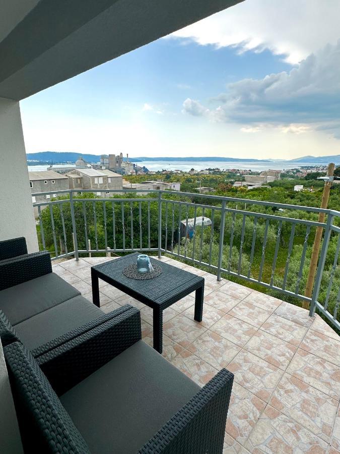 Apartman Nela Apartment Kastel Sucurac ภายนอก รูปภาพ